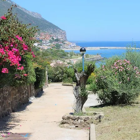 Апартаменты Casa Tramontana - Cala Gonone *